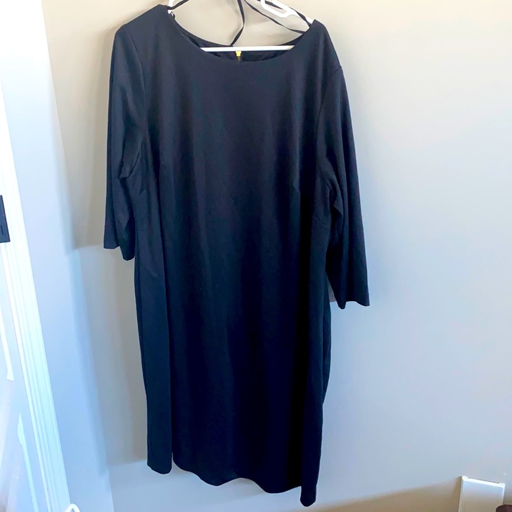 Solid Black Shift - 3/4 Length Sleeve  - Gold Zipper Down Back